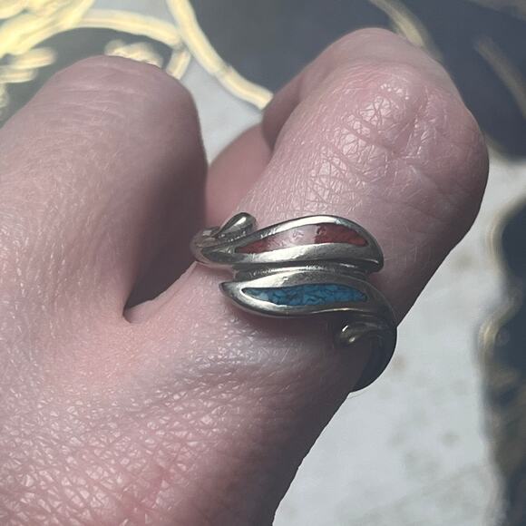 Vintage 925 Sterling silver coral and turquoise chip inlay ring - Picture 1 of 8